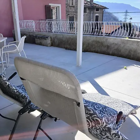 Bed & Breakfast Casa Carlotta Perledo
