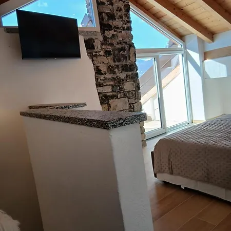 Casa Carlotta Perledo